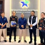 Bupati Luwu Utara didampingi Kepala Bappeda Luwu Utara, Kepala BPKAD Luwu Utara, dan Kadis Persipda