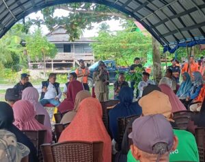 Kepala Deputi Logistik dan Peralatan (LDP), Badan Nasional Penanggulangan Bencana (BNPB) Dra. Andi Eviana M.Si melakukan kunjungan kerja ke wilayah terdampak bencana banjir di Desa Beringin Jaya, Kecamatan Baebunta Selatan, Kabupaten Luwu Utara, Sulsel, Minggu 31 Mei 2026.